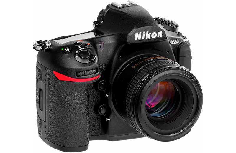 Nikon D850 - лучшая профессиональная зеркальная камера